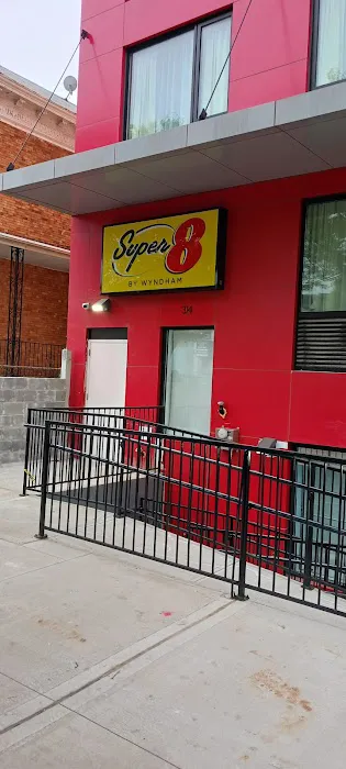 Super 8 by Wyndham Brooklyn Pennsylvania Ave Picture 1