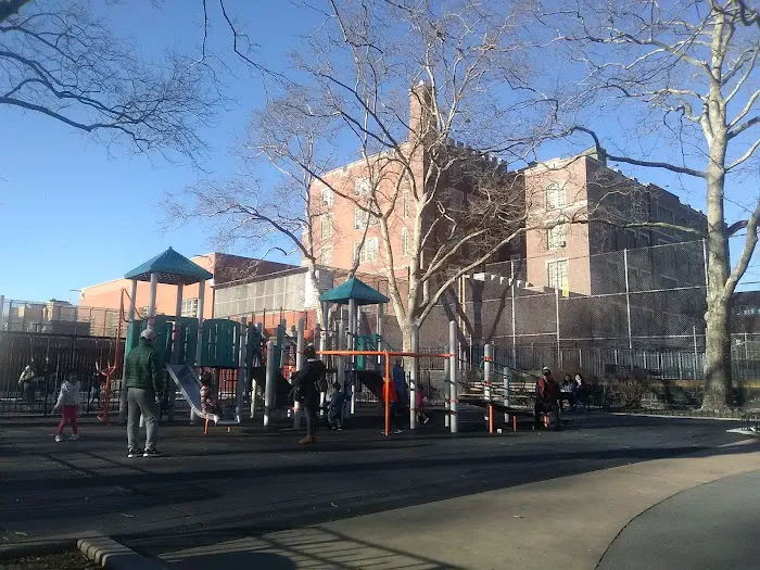 Bushwick Playground Picture 1