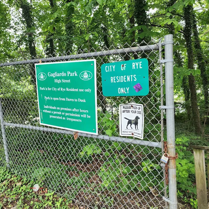 Gagliardo Park Picture 4