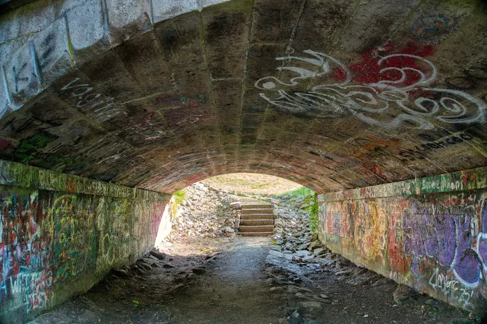 Quarry Park Picture 8