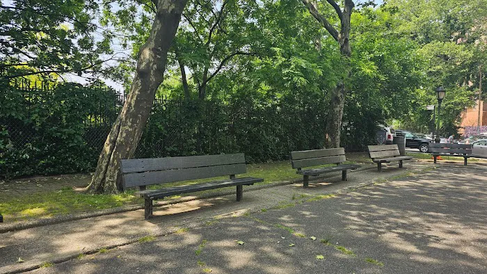 Featherbenches Picture 5