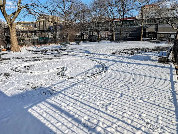 Inwood Park Picture 6