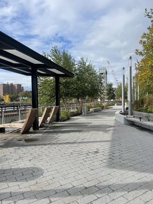 Bankside Park Picture 2