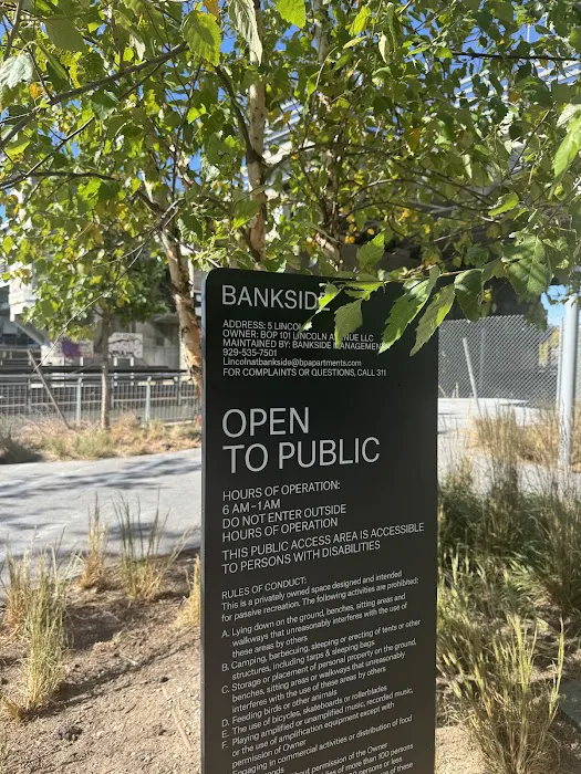 Bankside Park South Picture 6