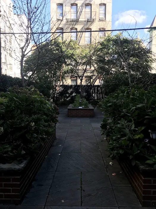 Family Garden Sponsored by Tiffany & Co. Picture 8