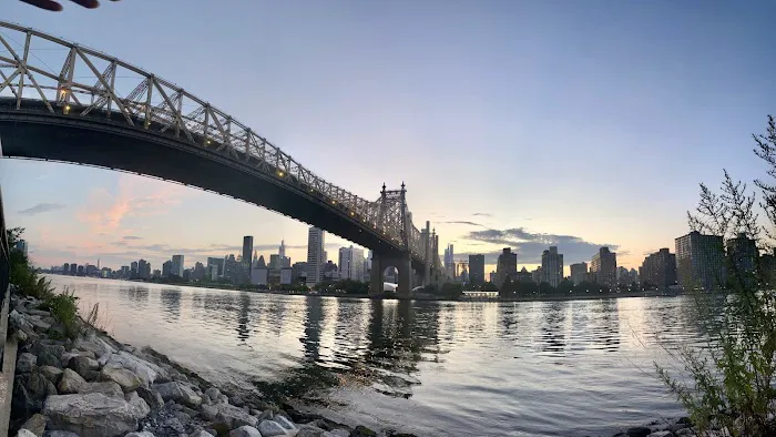 Triborough Bridge Playground A Picture 7