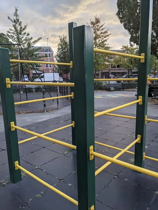 Triborough Bridge Playground C Picture 4