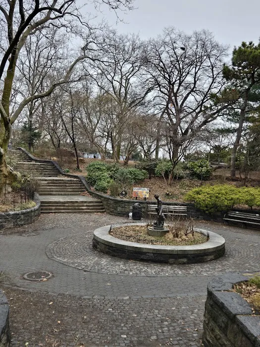 Carl Schurz Park Picture 1