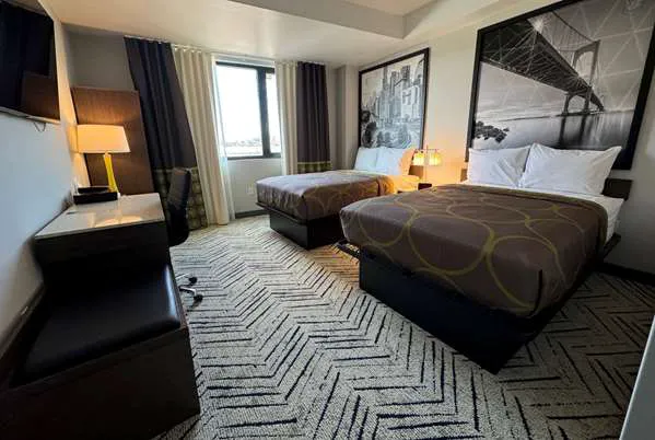 Super 8 by Wyndham Bronx Near Stadium Picture 8