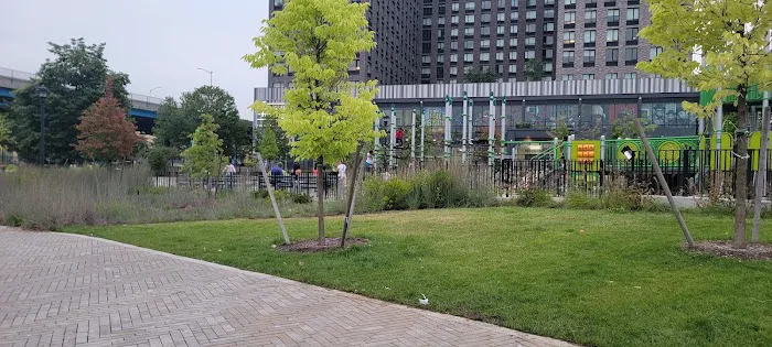 Bronx Point Public Park Picture 2
