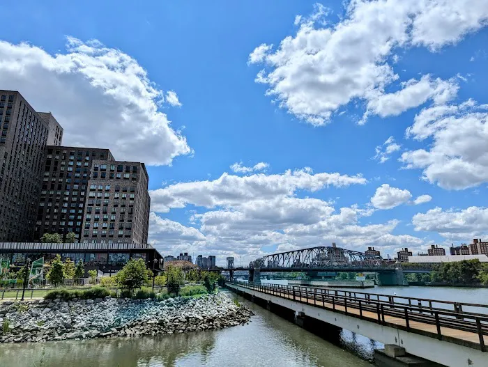 Bronx Point Public Park Picture 9