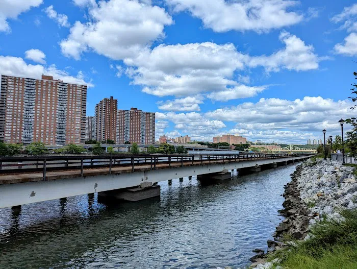 Bronx Point Public Park Picture 8
