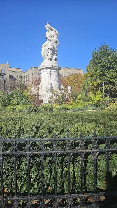 Lou Gehrig Plaza Picture 9