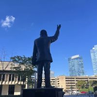 MLK Statue ico