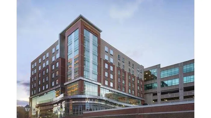 Cambria Hotel White Plains - Downtown Picture 5