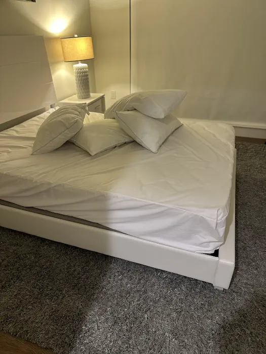 Global Luxury Suites in Downtown White Plains Picture 1
