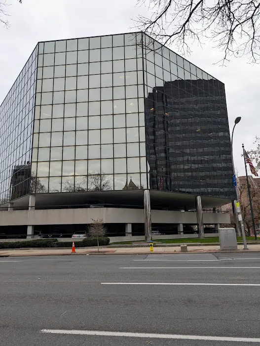 One plaza Picture 1