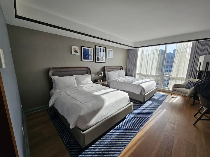 The Opus Westchester, Autograph Collection Picture 5