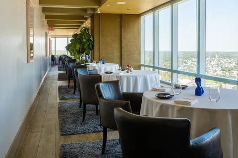 The Opus Westchester, Autograph Collection Picture 7