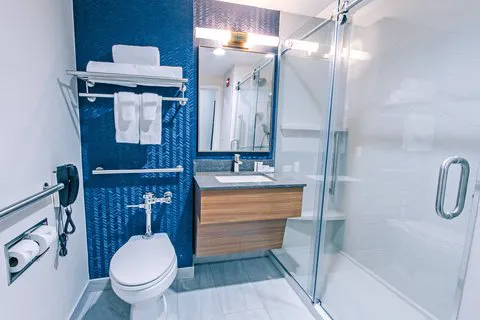 Fairfield Inn New York LaGuardia Airport/Astoria Picture 8