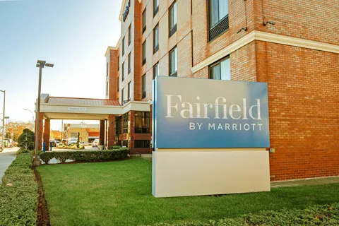 Fairfield Inn New York LaGuardia Airport/Astoria Picture 2