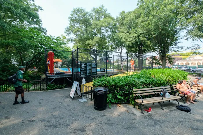 Lindower Park Picture 8
