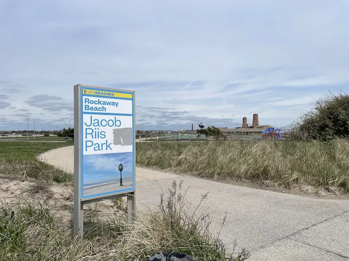 Jacob Riis Park Picture 4