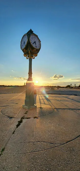Jacob Riis Park Picture 3