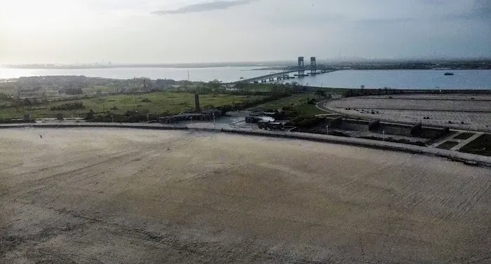 Jacob Riis Park Picture 5