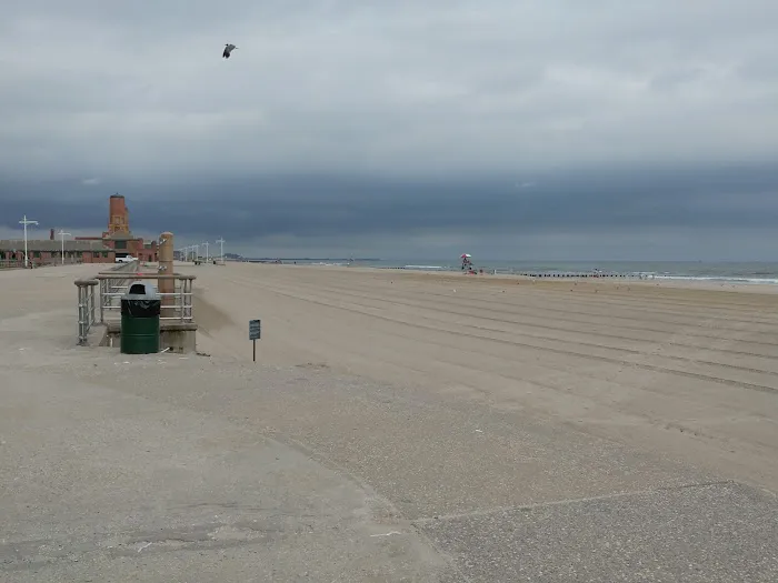 Jacob Riis Park (Gateway National Recreation Area) Picture 1