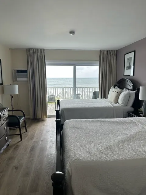 Ocean Surf Resort Picture 6