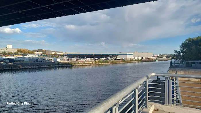 Under the ‘K’ Bridge Park Picture 6
