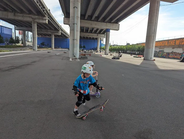 Skate Park Picture 9