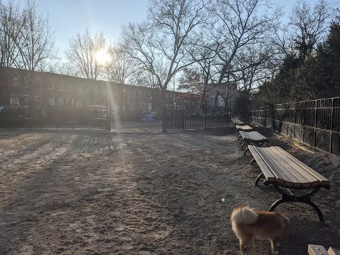 Cooper Park Dog Run Picture 4
