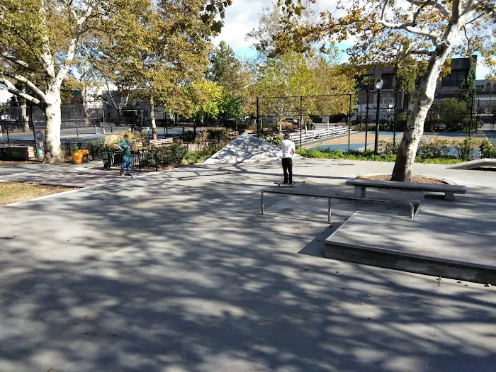 Cooper Park Picture 1