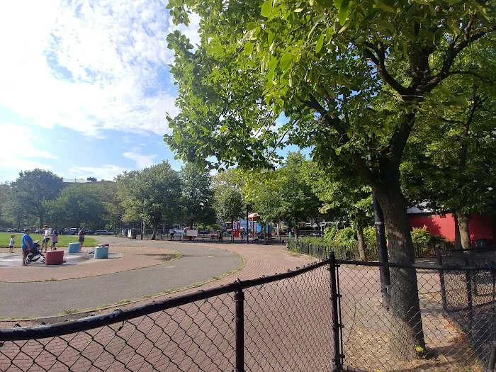 Cooper Park Picture 5