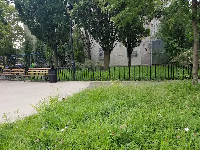 Houston Playground Picture 5