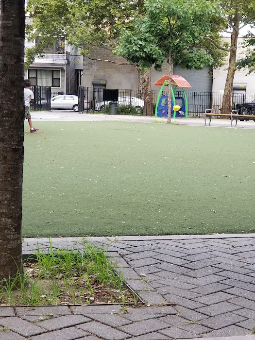 Houston Playground Picture 4