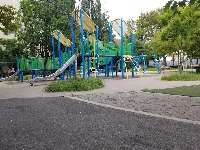 Houston Playground Picture 7