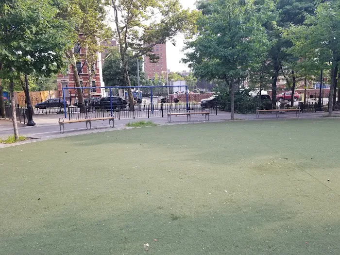 Houston Playground Picture 8