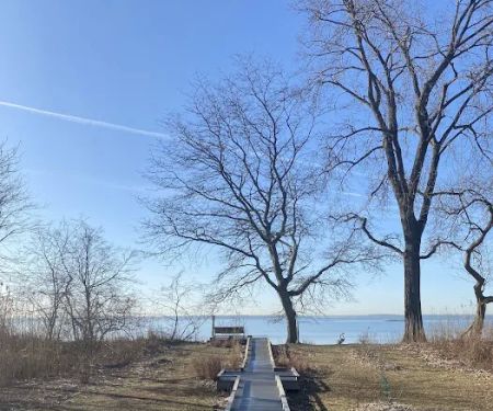Edith G. Read Natural Park and Wildlife Sanctuary