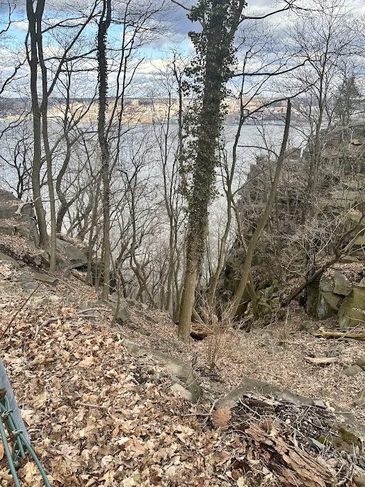 Palisades overlook Picture 5