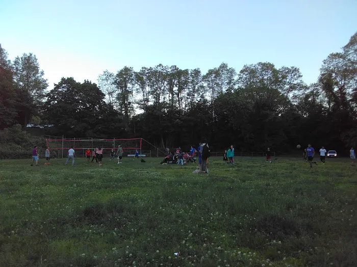 Battle Hill Park Picture 7
