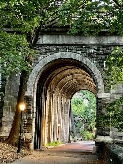 Fort Tryon Park Picture 5