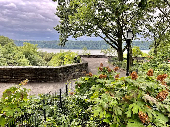 Fort Tryon Picture 8