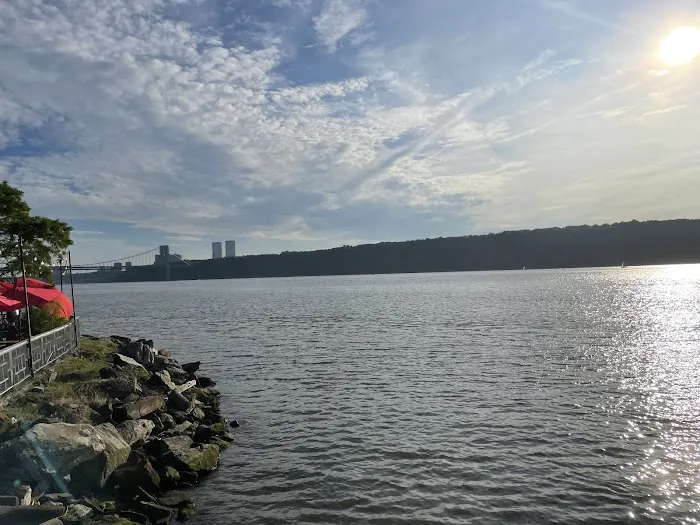 Hudson River Greenway Picture 7