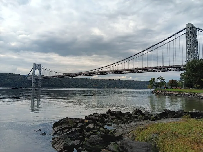 Hudson River Greenway Picture 6