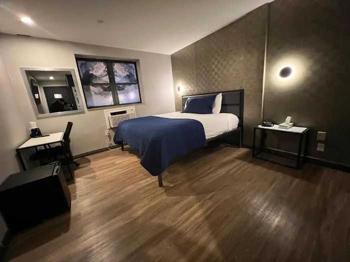 Cabana Hotel Bronx Picture 10