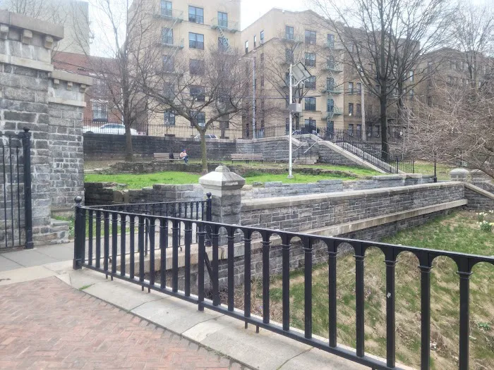 Highbridge Park Picture 7