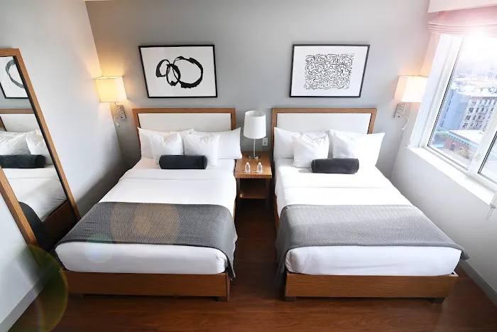 Edge Hotel Picture 6
